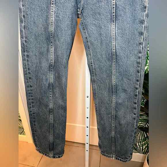 Zara High Waisted Zip Hem Retro Jeans Size 4 - Picture 3 of 9